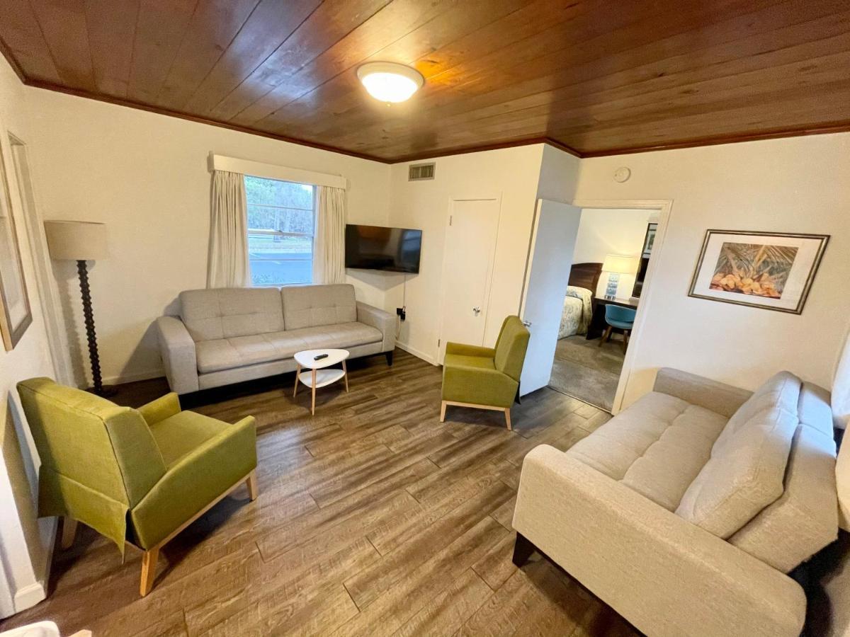 Surf Studio Beach Resort Cocoa Beach Eksteriør billede