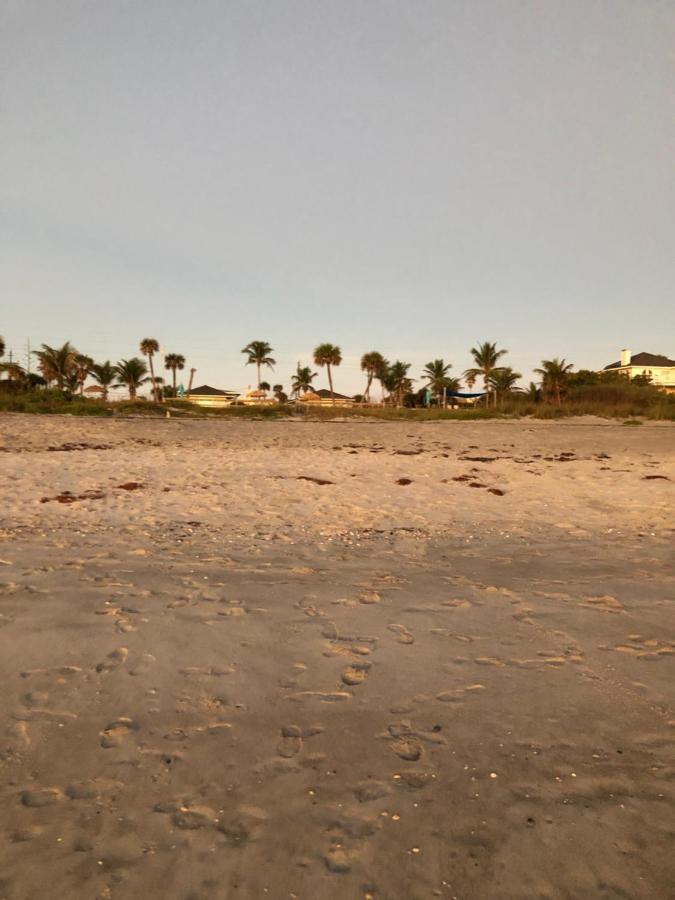 Surf Studio Beach Resort Cocoa Beach Eksteriør billede
